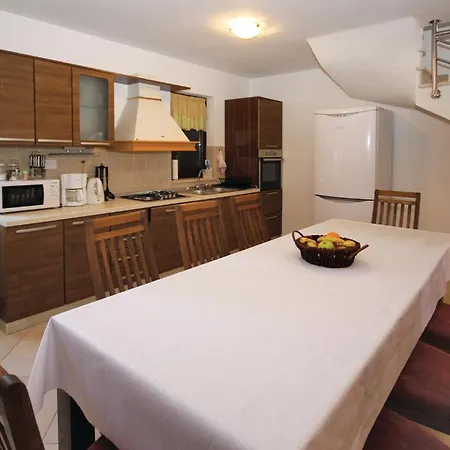Feriehus Three-bedroom In