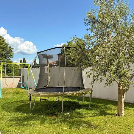 Three-bedroom In * Rebici